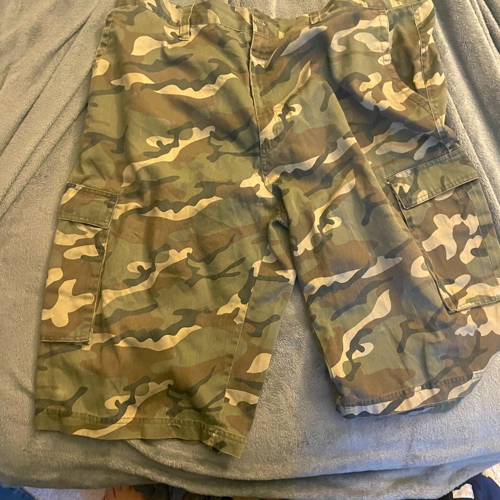 Mens camo shorts